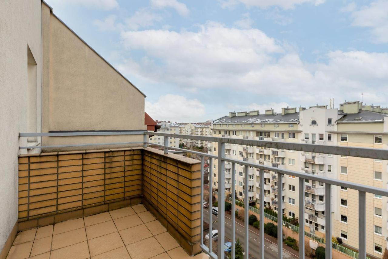 Apartments Chelmonskiego Warsaw Ursus By Noclegi Renters Εξωτερικό φωτογραφία